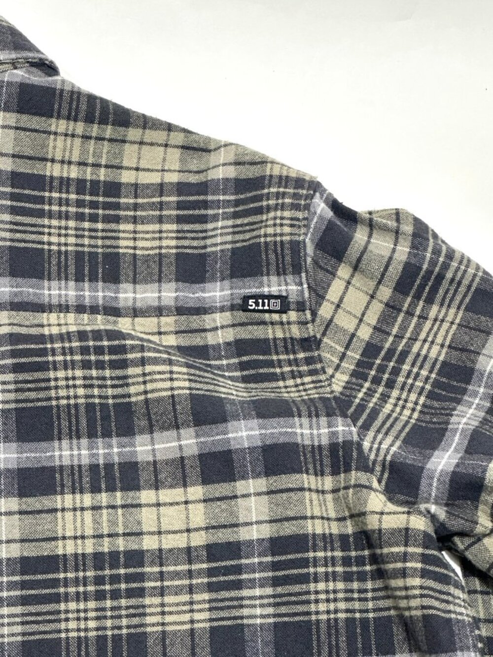 5.11 Tactical Mens Plaid Button Up Flannel Shirt XL Gray Tan Long Sleeve Outdoor - Picture 15 of 16